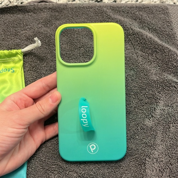 Loopy case with bag- iPhone 14 Pro Max - Picture 2 of 3